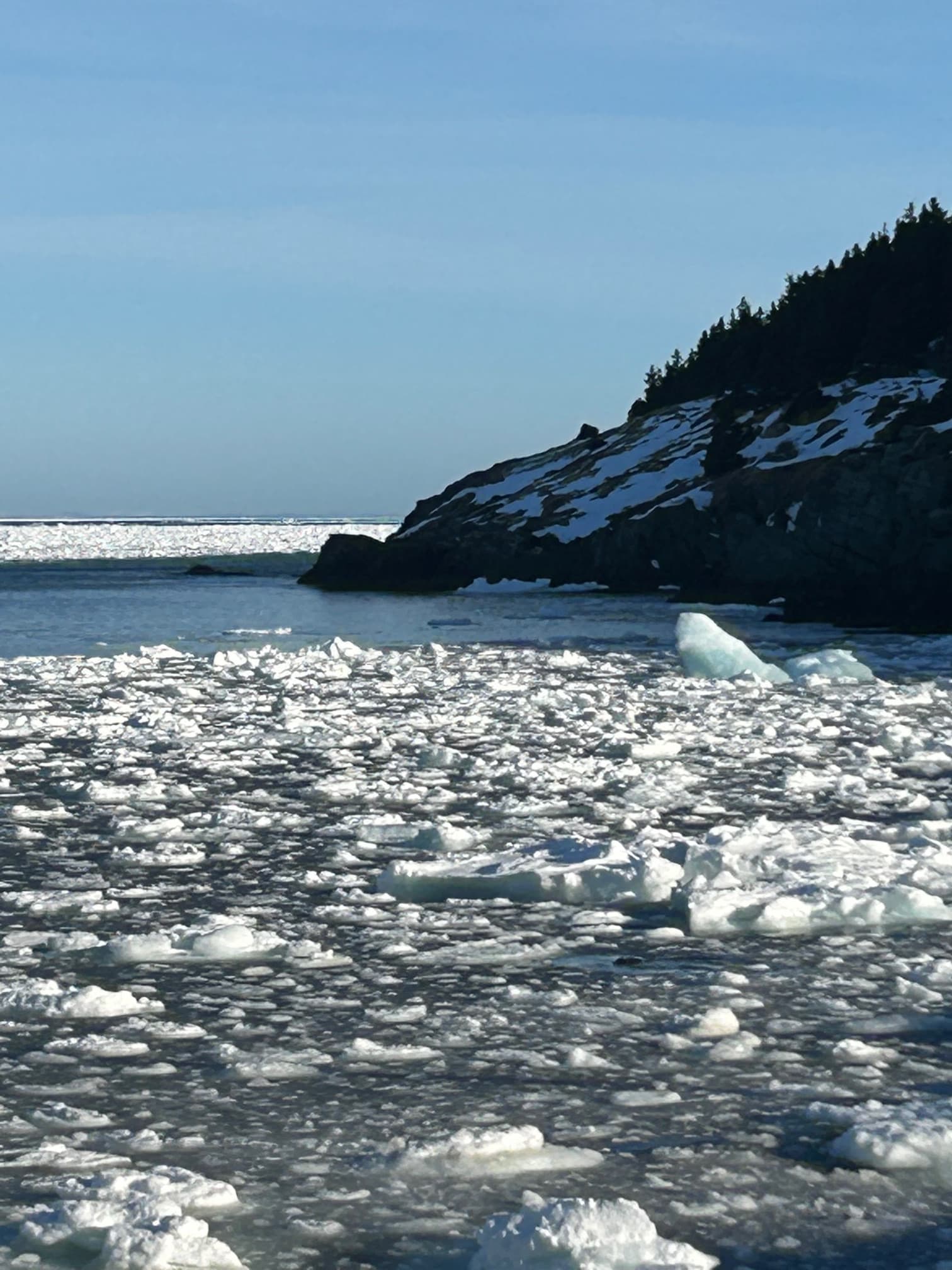 Nearby coastal scenery and shoreline